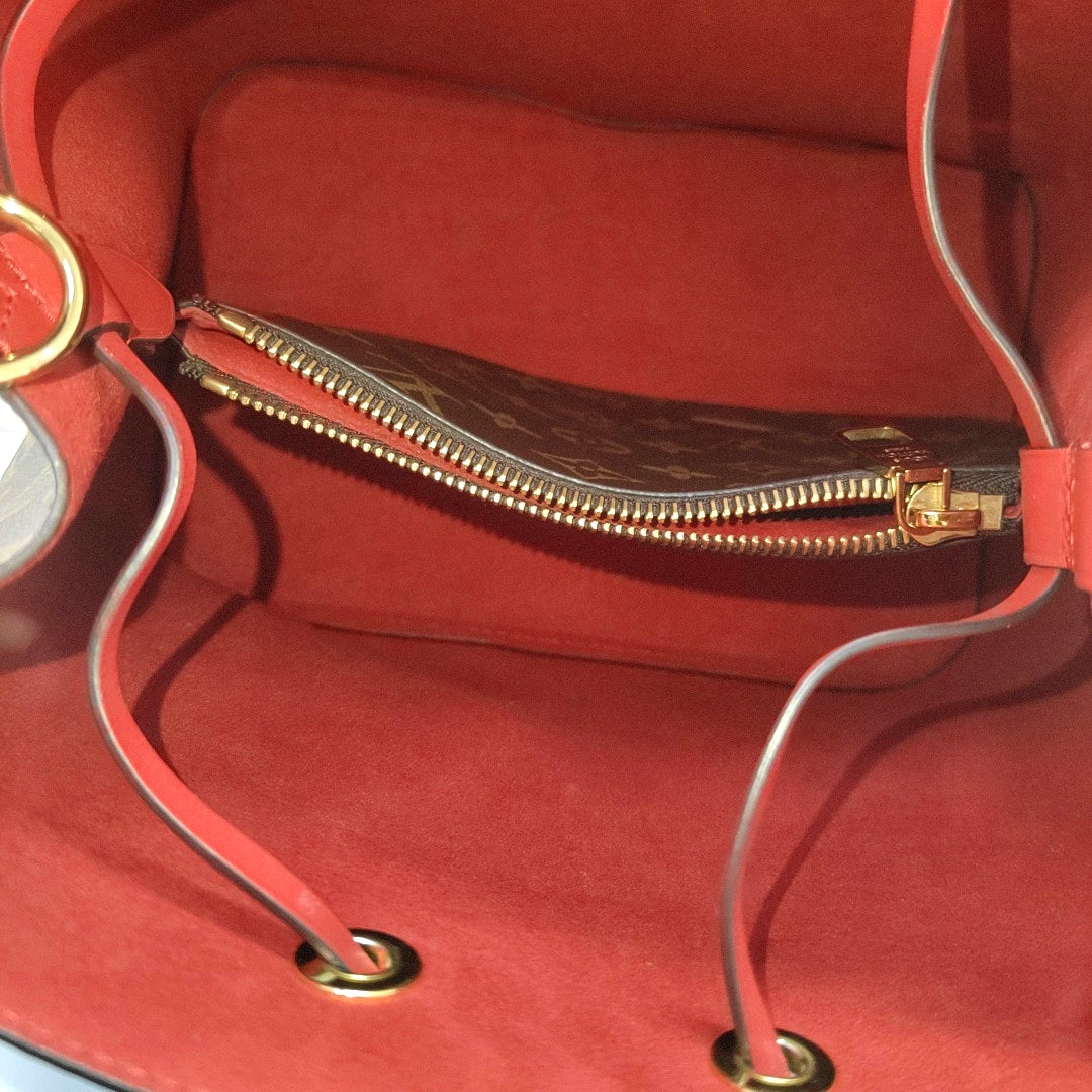 NÉONOÉ MM Monogram Coated Canvas Brown
