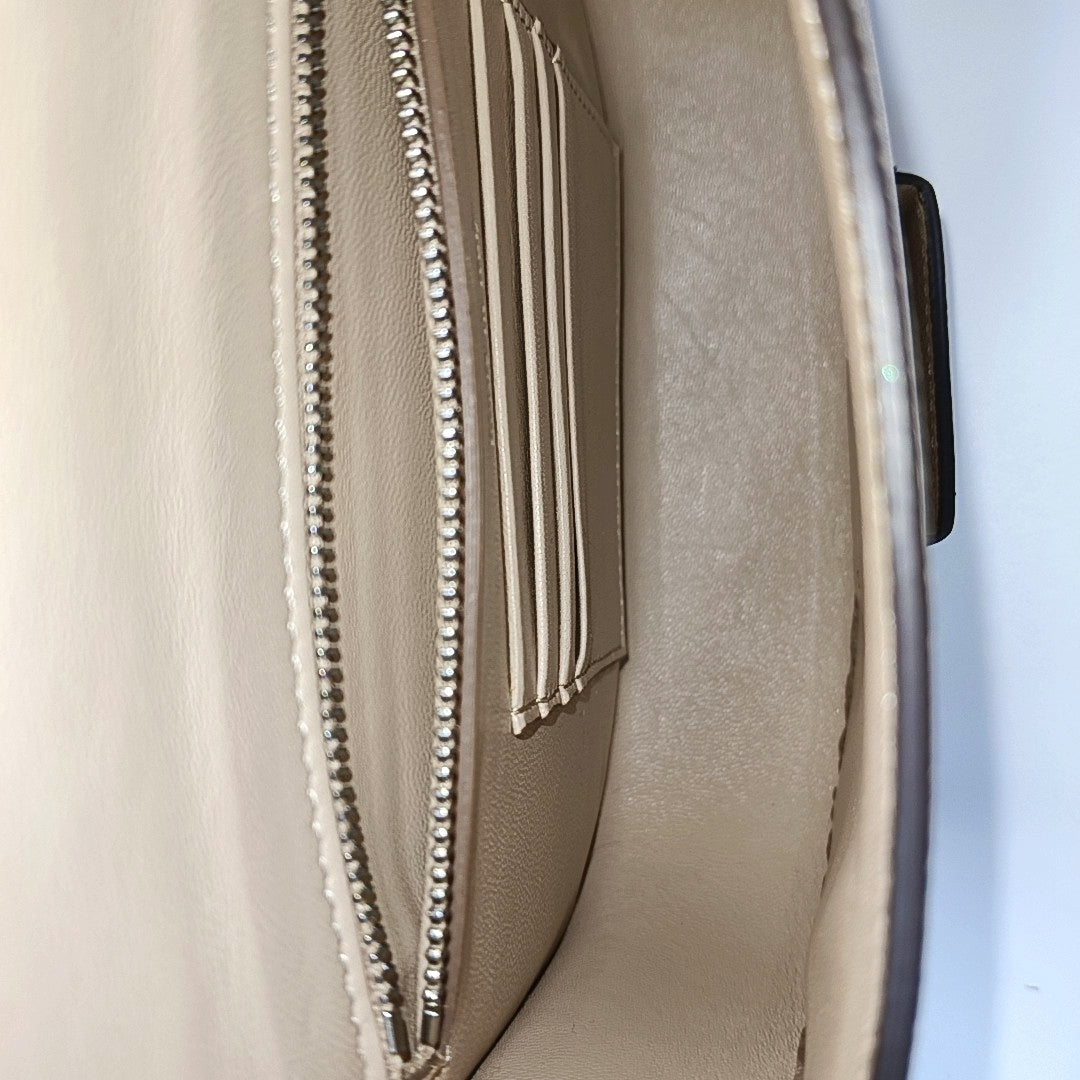 TROTTEUR Small Calfskin Beige
