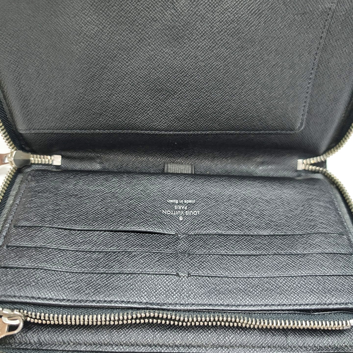 ZIPPY Damier Graphite Coated Canvas Black Wallet