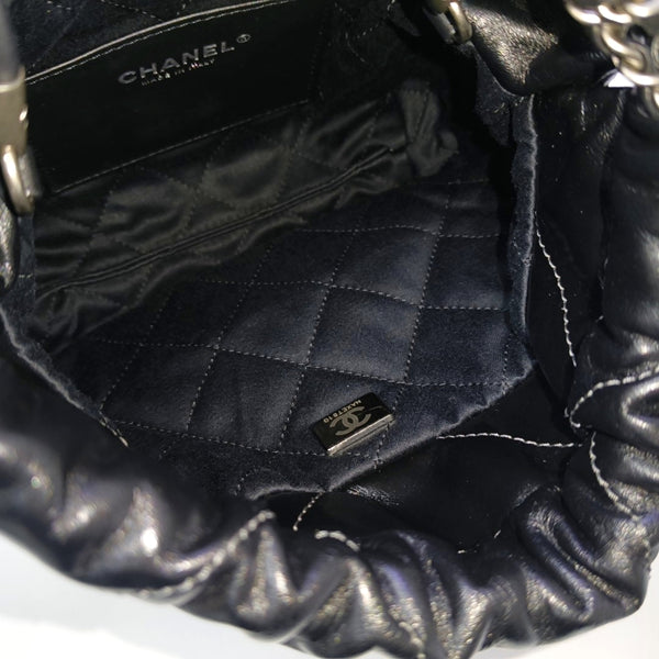 CHANEL 22 Mini Quilted Calfskin Multicolor