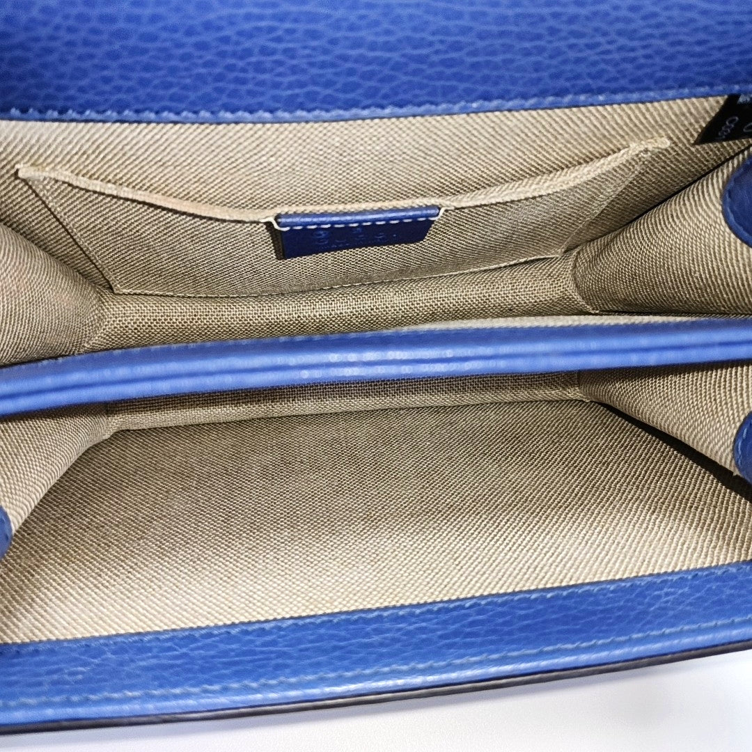 Interlocking G Small Calfskin Blue