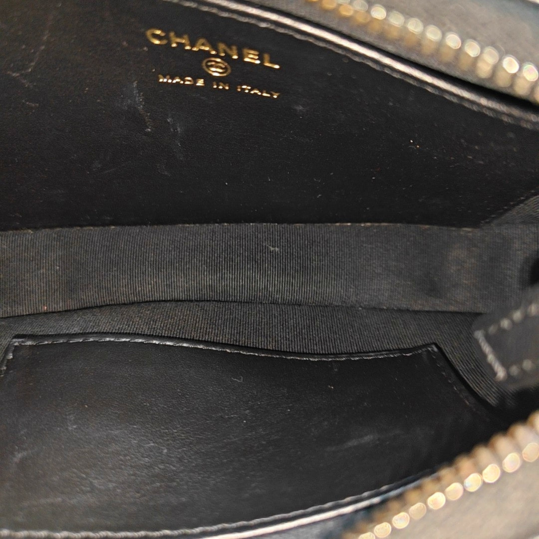 CHANEL 19 Small Quilted Calfskin Black
