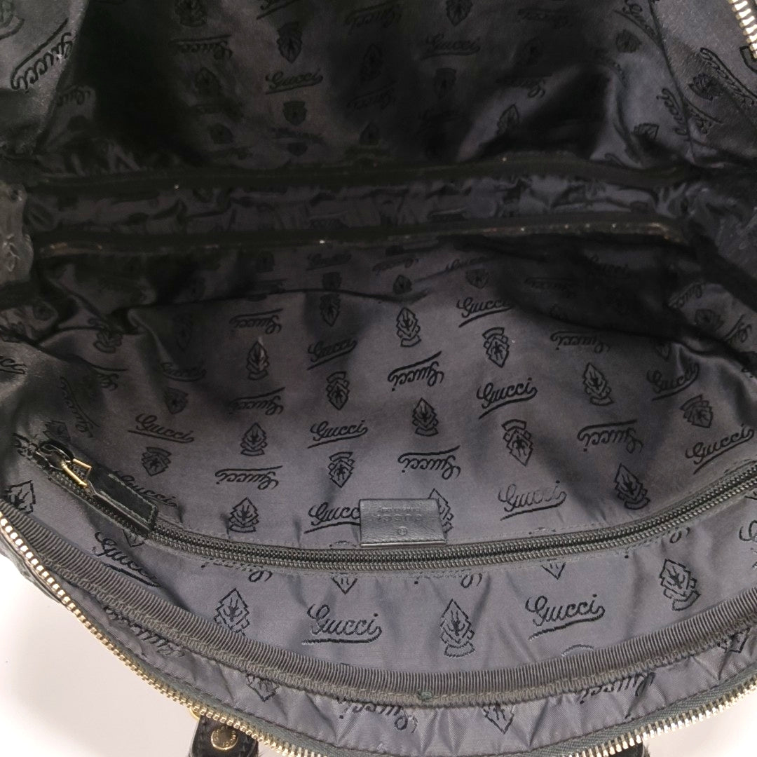 Signature Calfskin Black