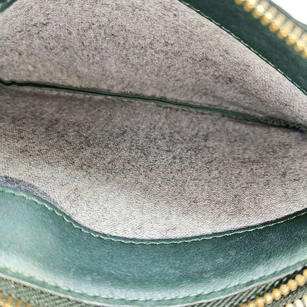 Authenticated pre-owned  TRIO Small Lambskin Green - Shoulder Bag at Looply