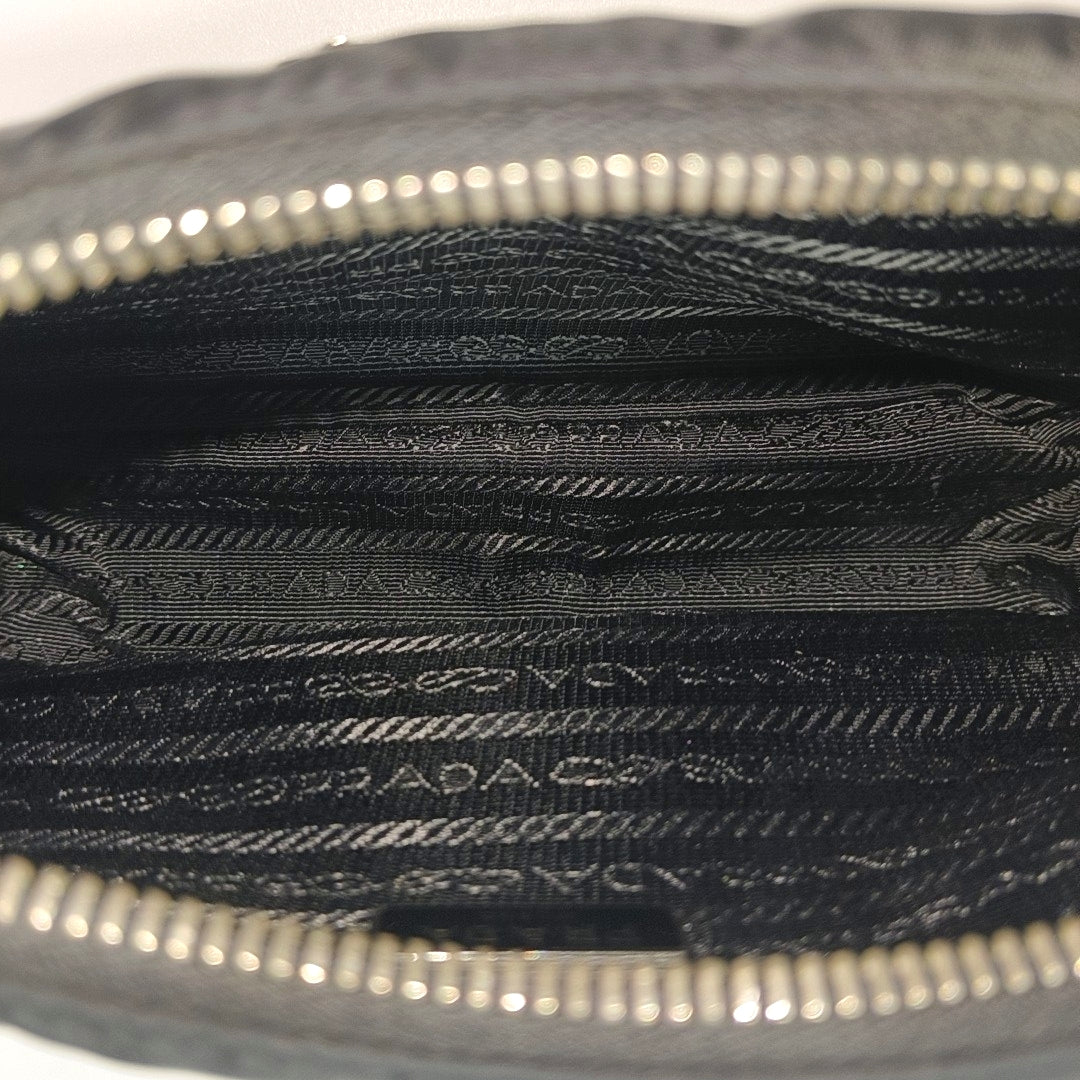 Re-Edition Nylon Black