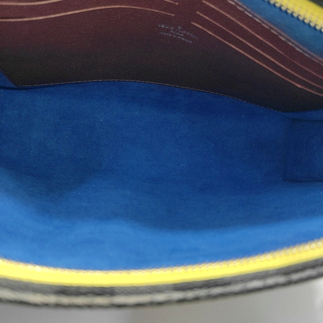 Pochette Voyag MM Damier Epi Blue