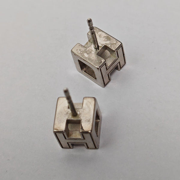 Cage D'h Metal White Stud Earrings