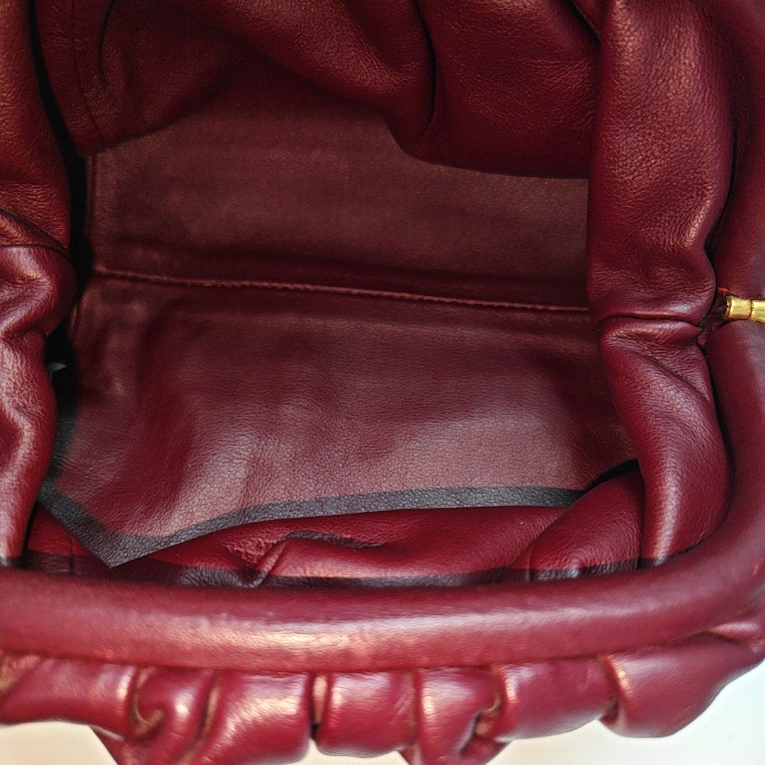 The Pouch Mini Calfskin Red