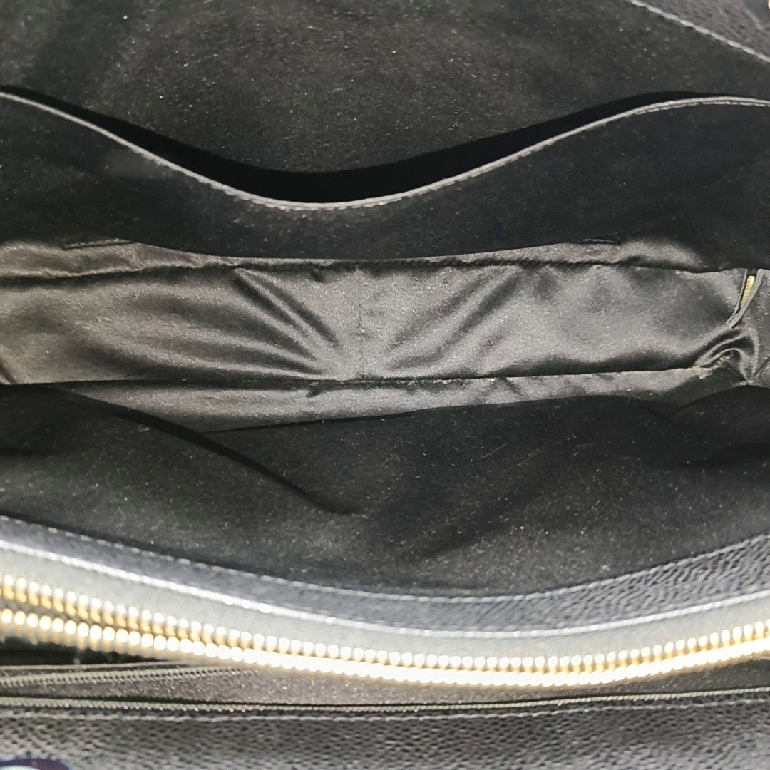 CHANEL GST Large Quilted Grained Calfskin Black