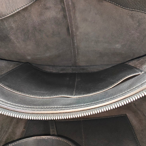 TRI FOLD Medium Calfskin Black