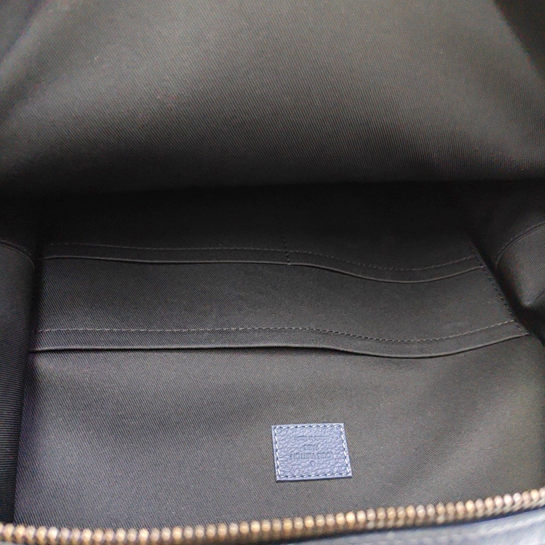 DISCOVERY Monogram Calfskin Blue