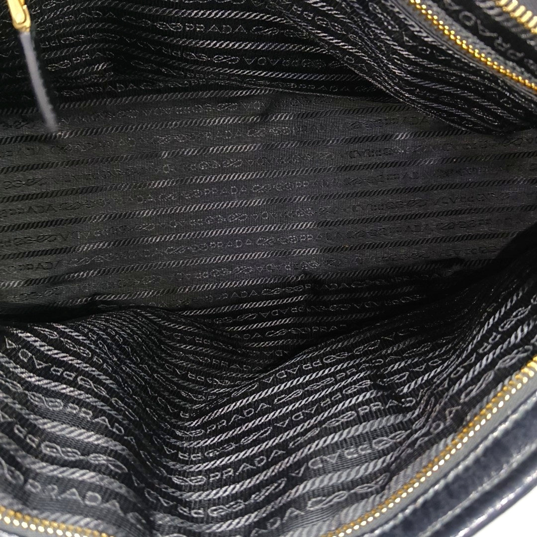Quilted Calfskin Shoulder Bag Large Black