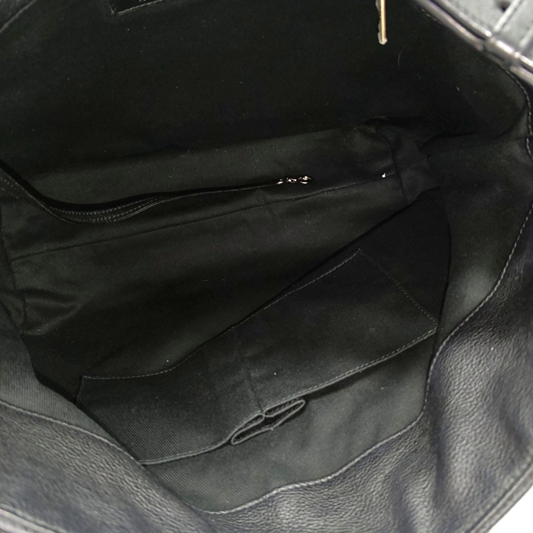 Quilted Calfskin Tote Bag Medium Black
