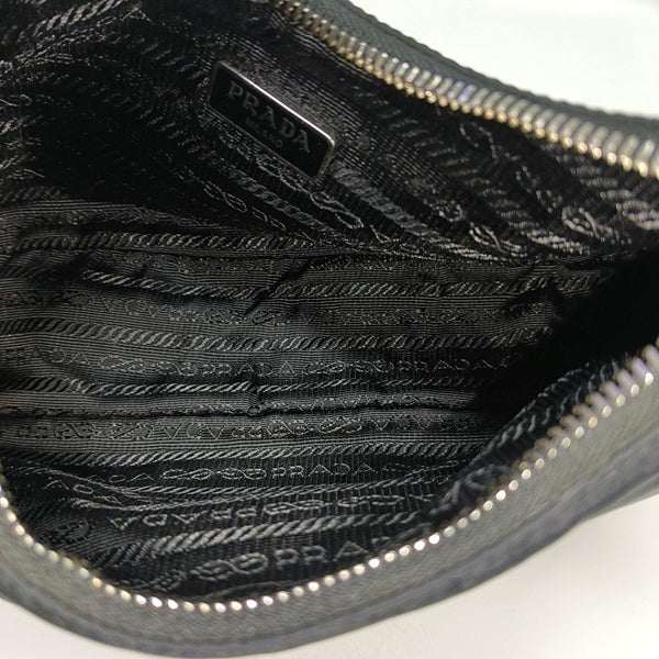 Re-Edition Nylon Black