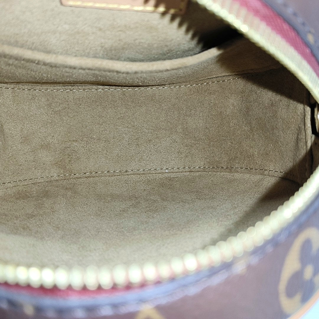 BOITE CHAPEAU PM Monogram Coated Canvas Brown