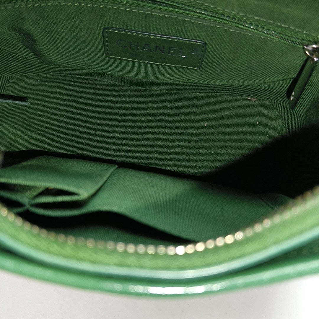 GABRIELLE Small Quilted Calfskin Green
