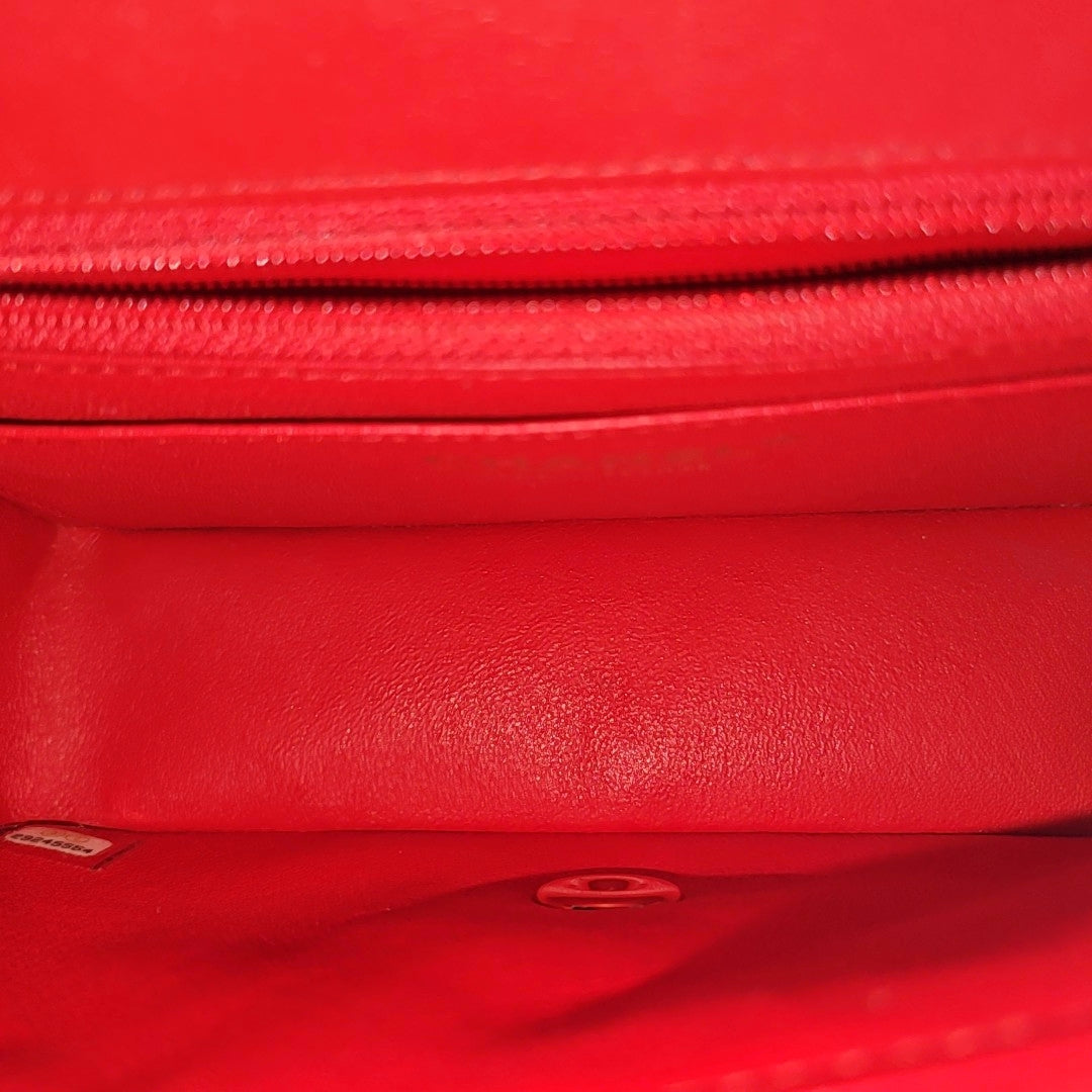 CLASSIC FLAP Mini Quilted Patent Leather Red