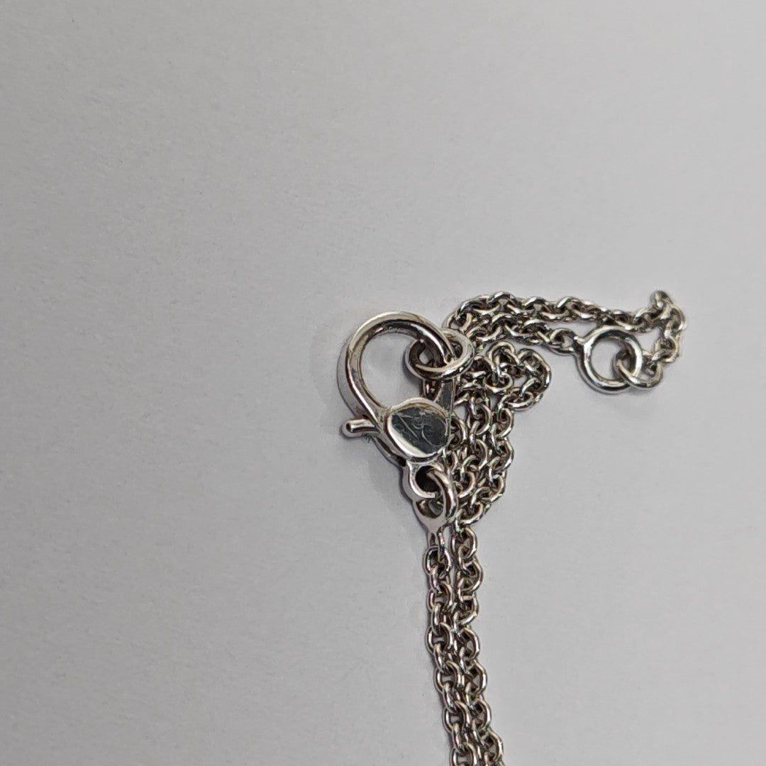 Finesse 18k White Gold Silver Necklace