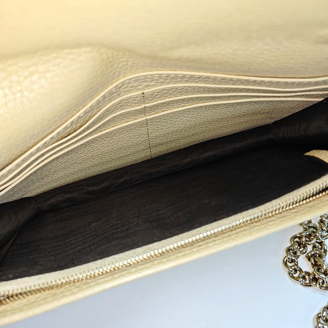 Authenticated pre-owned  Soho Calfskin Beige - Shoulder Bag at Looply