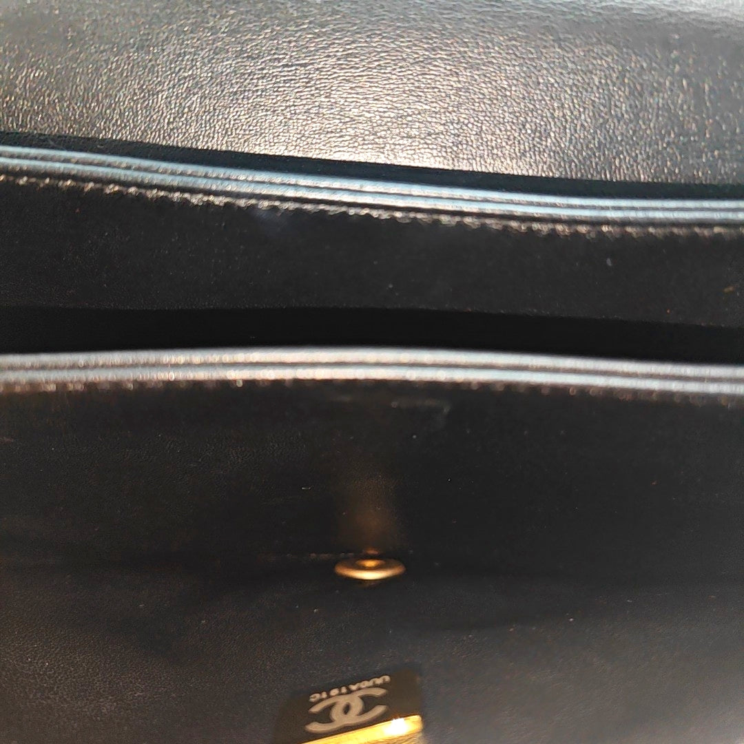 Quilted Lambskin Shoulder Bag Black