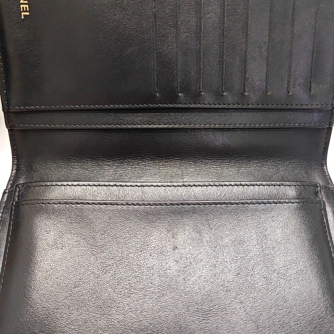 BOY CHANEL Mini Quilted Grained Calfskin Black Wallet