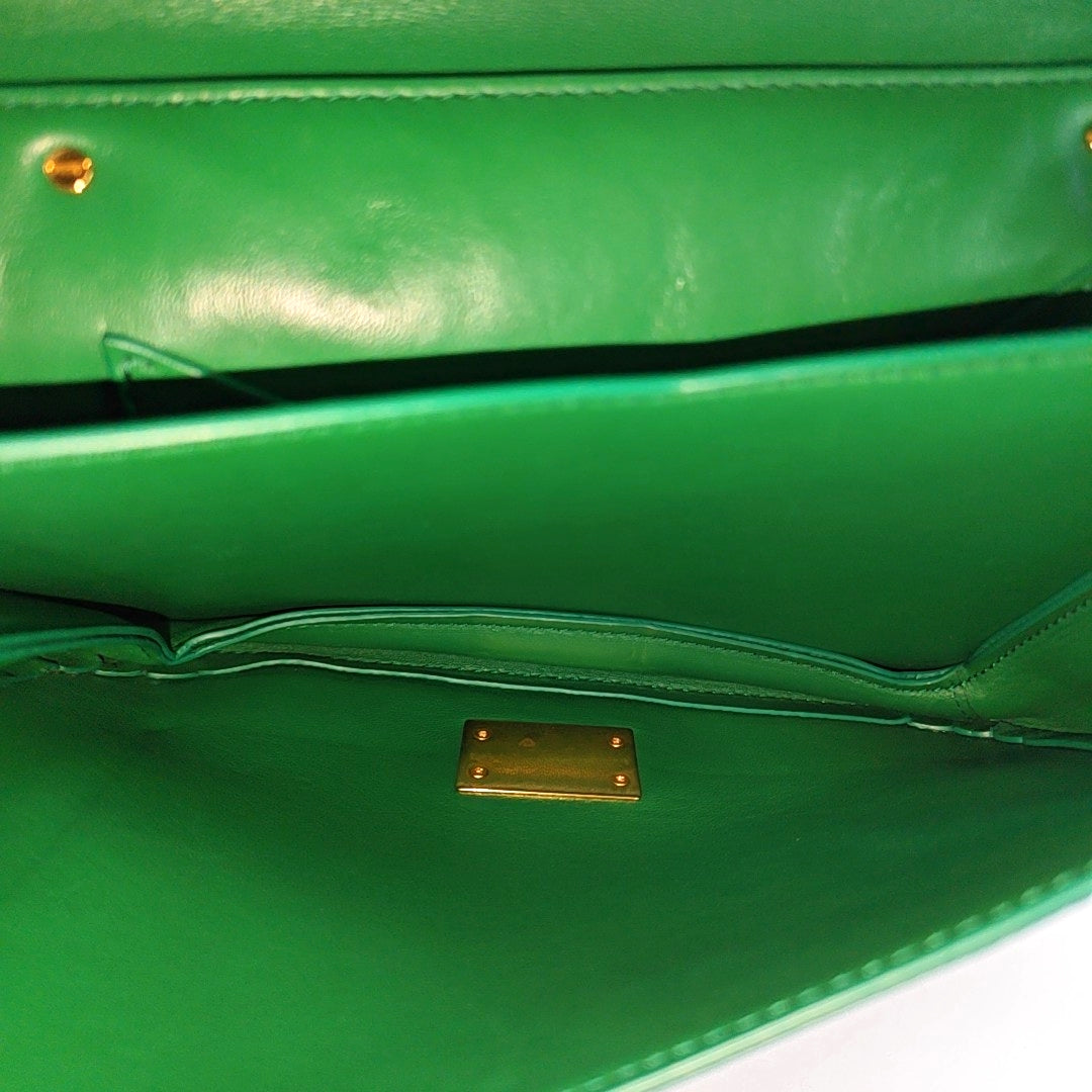 Mount Calfskin Green