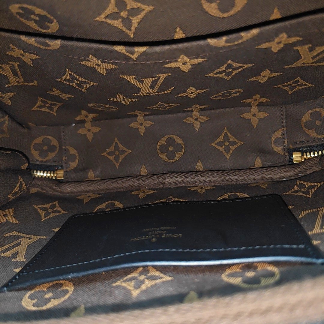 UTILITY Monogram Calfskin Black
