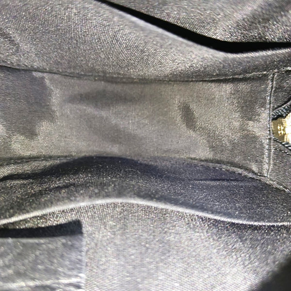 Authenticated pre-owned  FILIGREE Quilted Grained Calfskin Black - Shoulder Bag at Looply