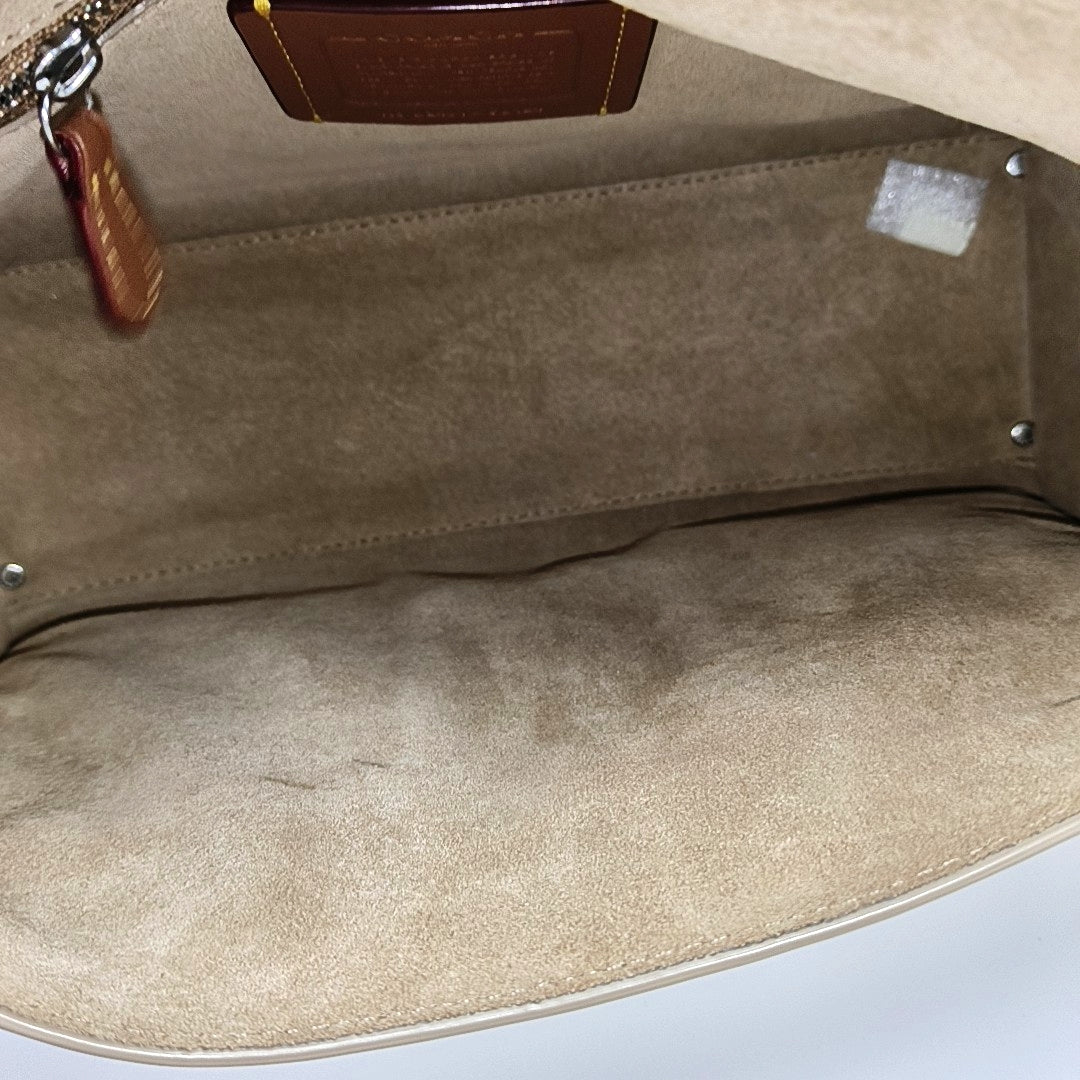 CARGO SOFT TABBY Medium Calfskin Beige