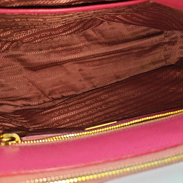 Galleria Medium Saffiano Calfskin Red