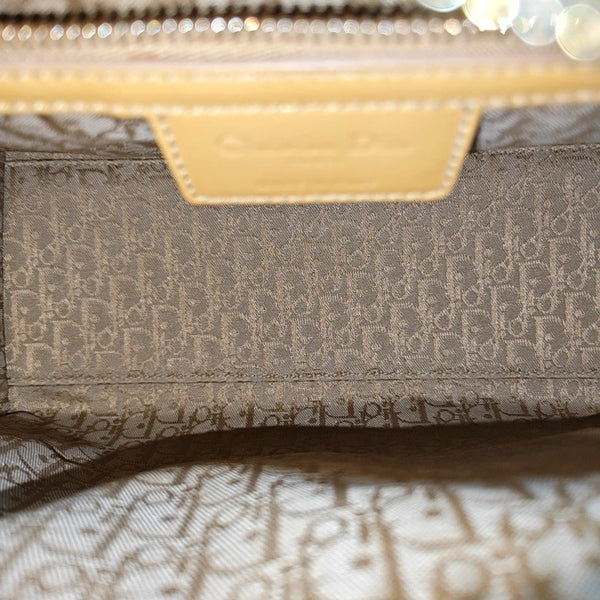 Authenticated pre-owned  Lady Dior Medium Quilted Patent Leather Yellow - Shoulder Bag at Looply
