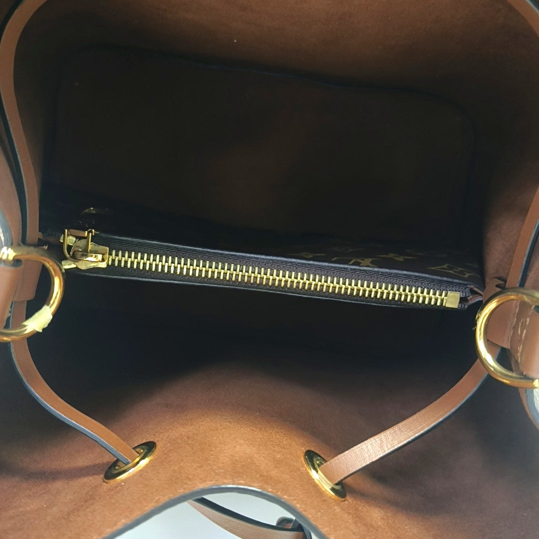 NÉONOÉ MM Monogram Coated Canvas Brown