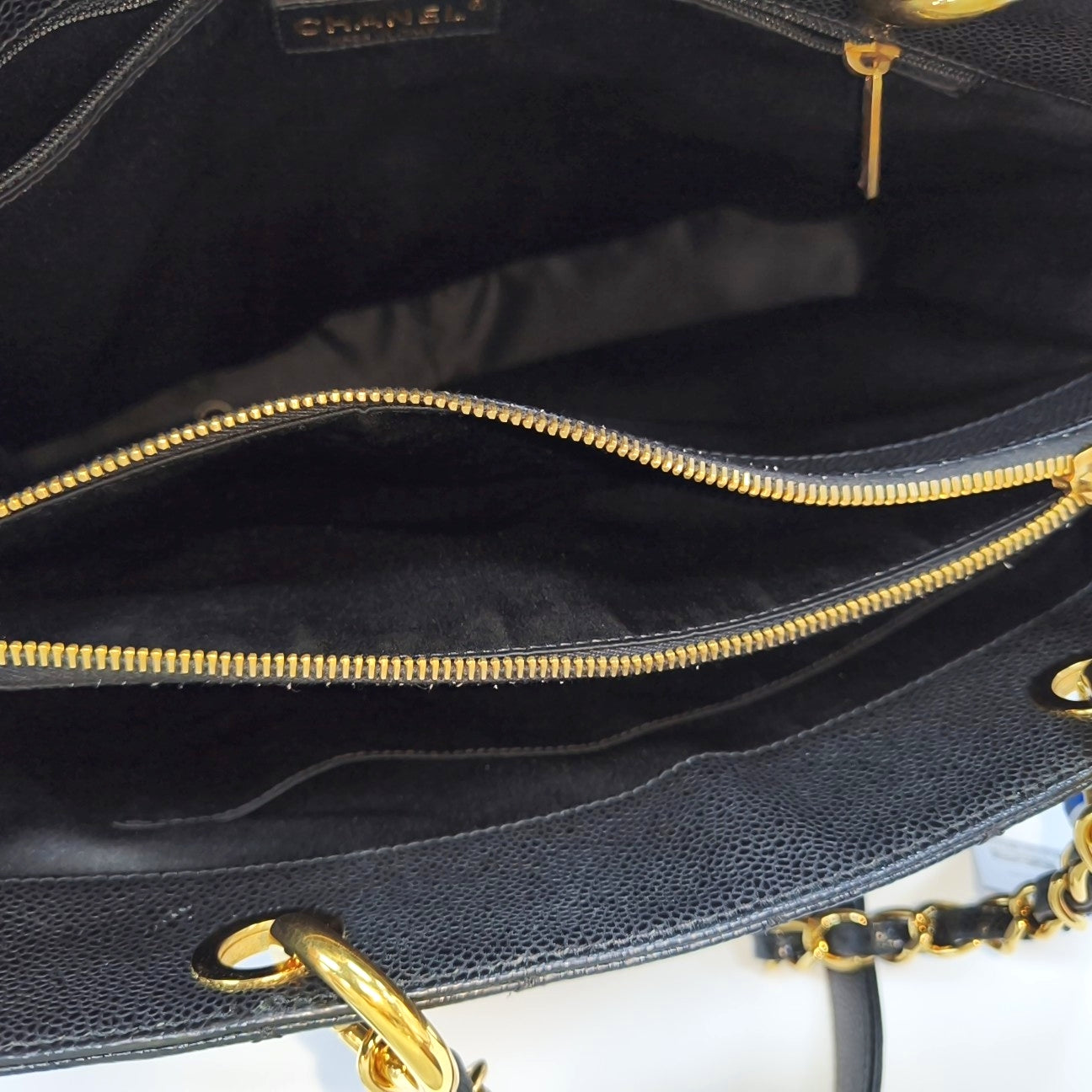 CHANEL GST Large Quilted Grained Calfskin Black