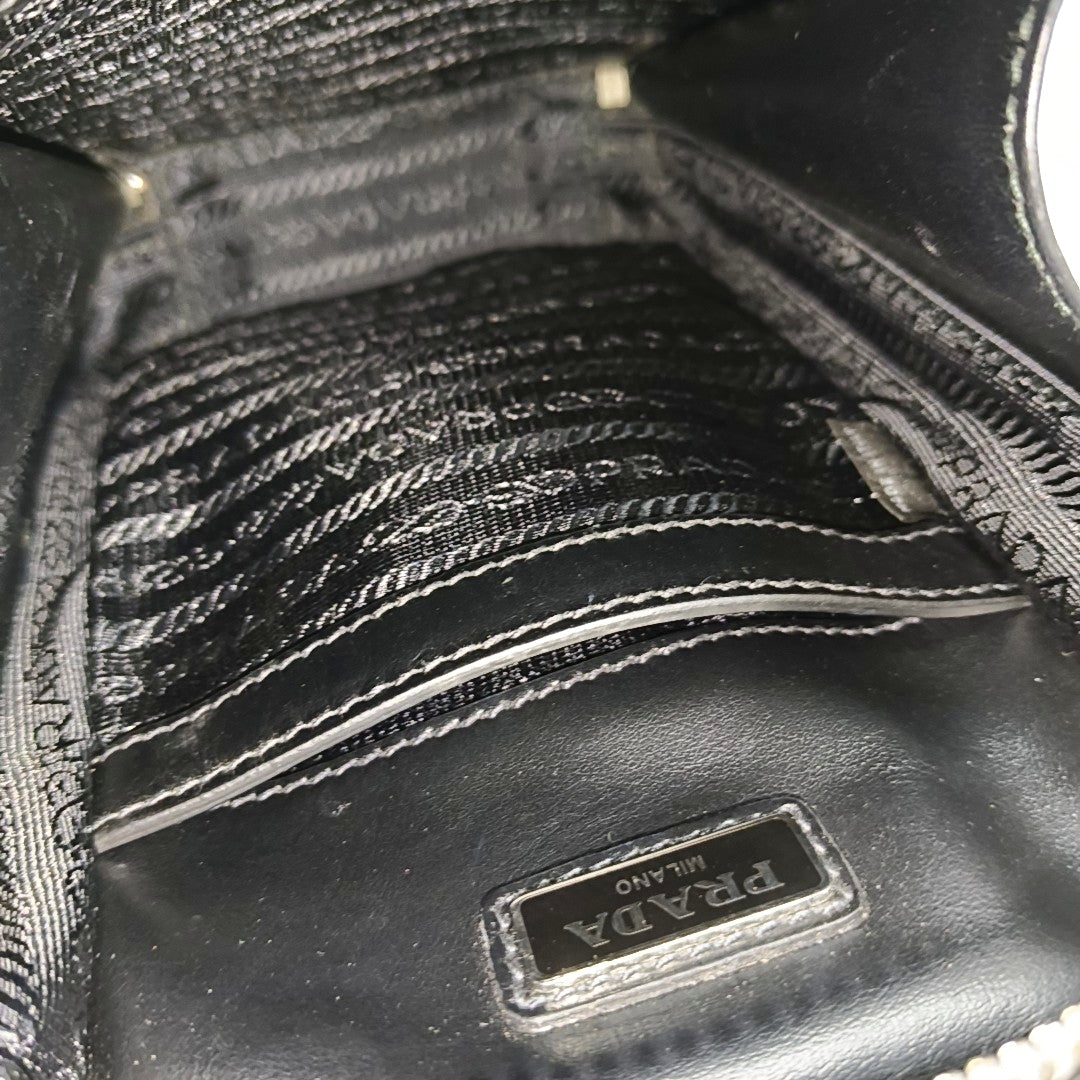 Brique Calfskin Black