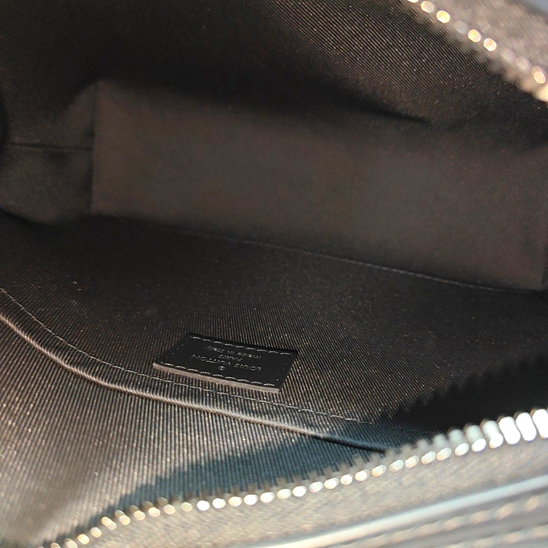 TRUNK Epi Black