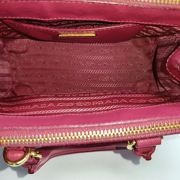 Authenticated pre-owned  Galleria Super Mini Saffiano Calfskin Pink - Tote Bag at Looply