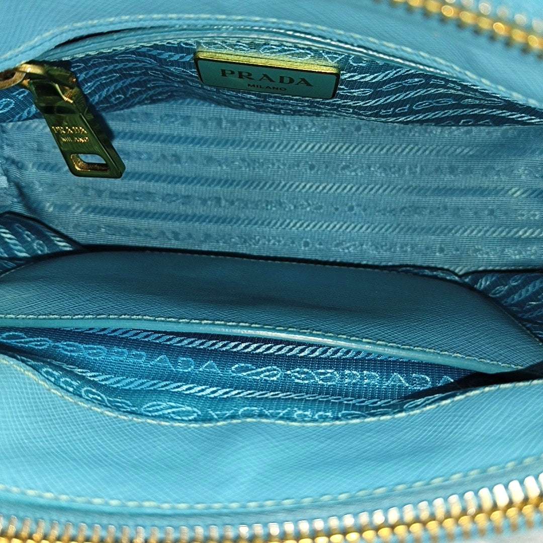 Authenticated pre-owned  Galleria Small Saffiano Calfskin Blue - Tote Bag at Looply