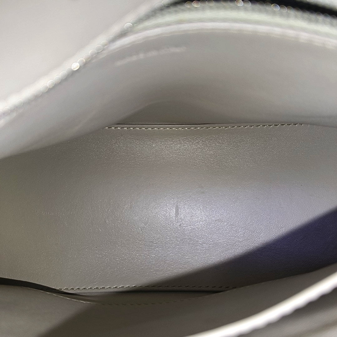 Downtown Calfskin Gray