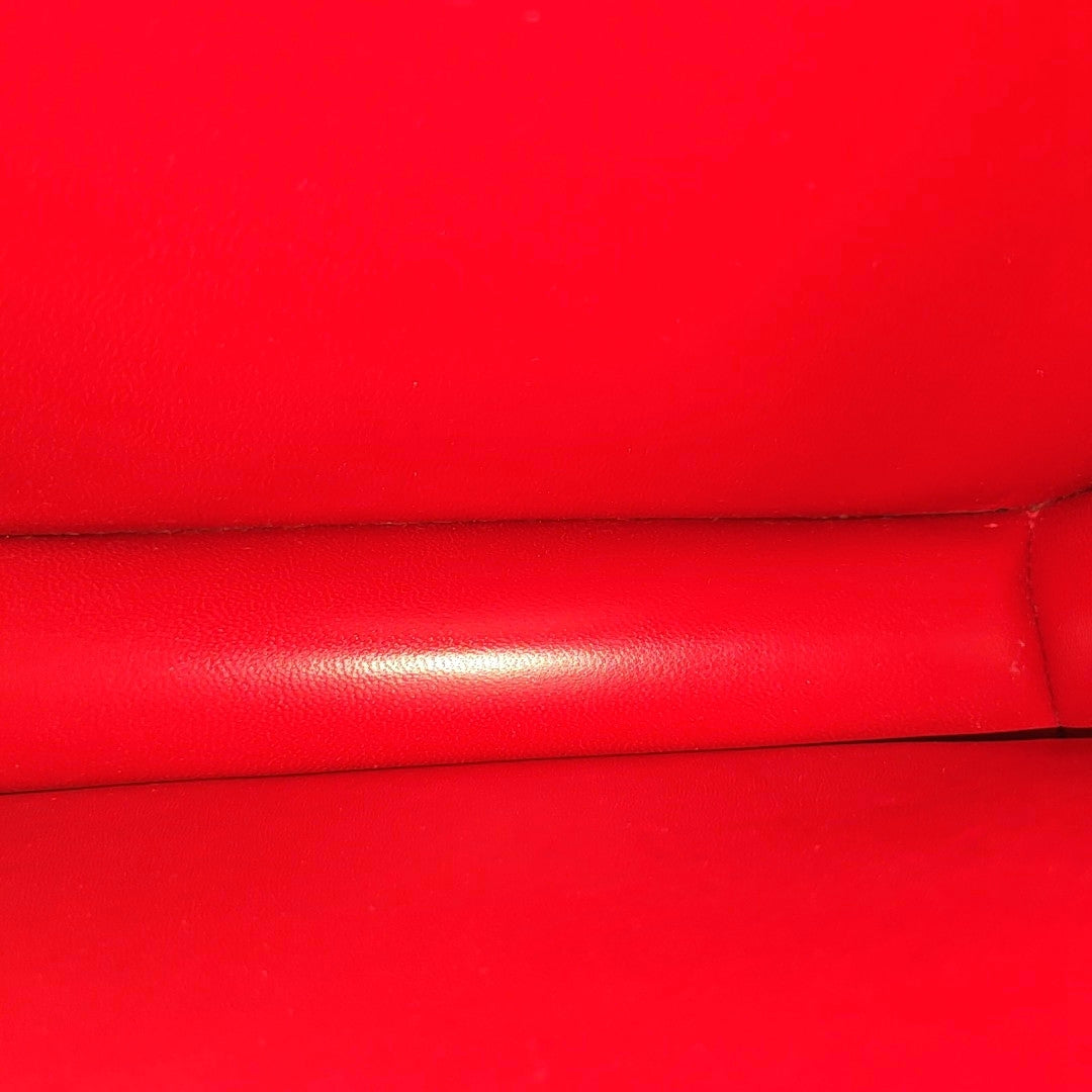 CLASSIC BOX Medium Calfskin Red
