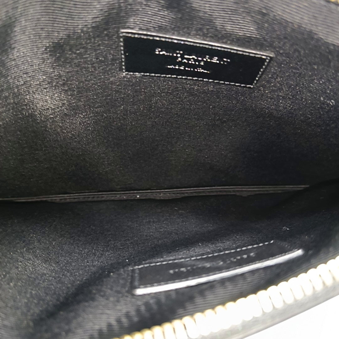 Calfskin Clutch Medium Black