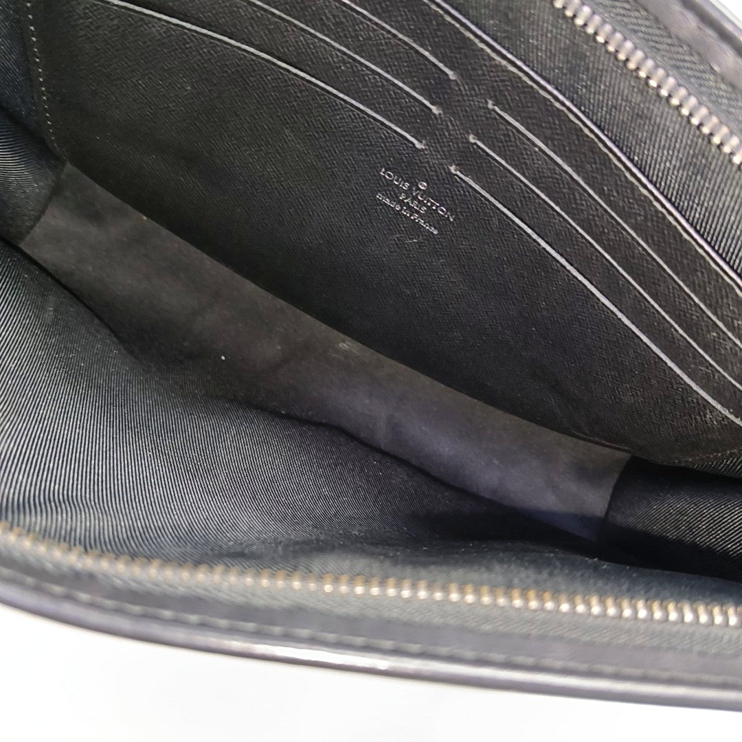 Pochette Voyag MM Monogram Coated Canvas Black