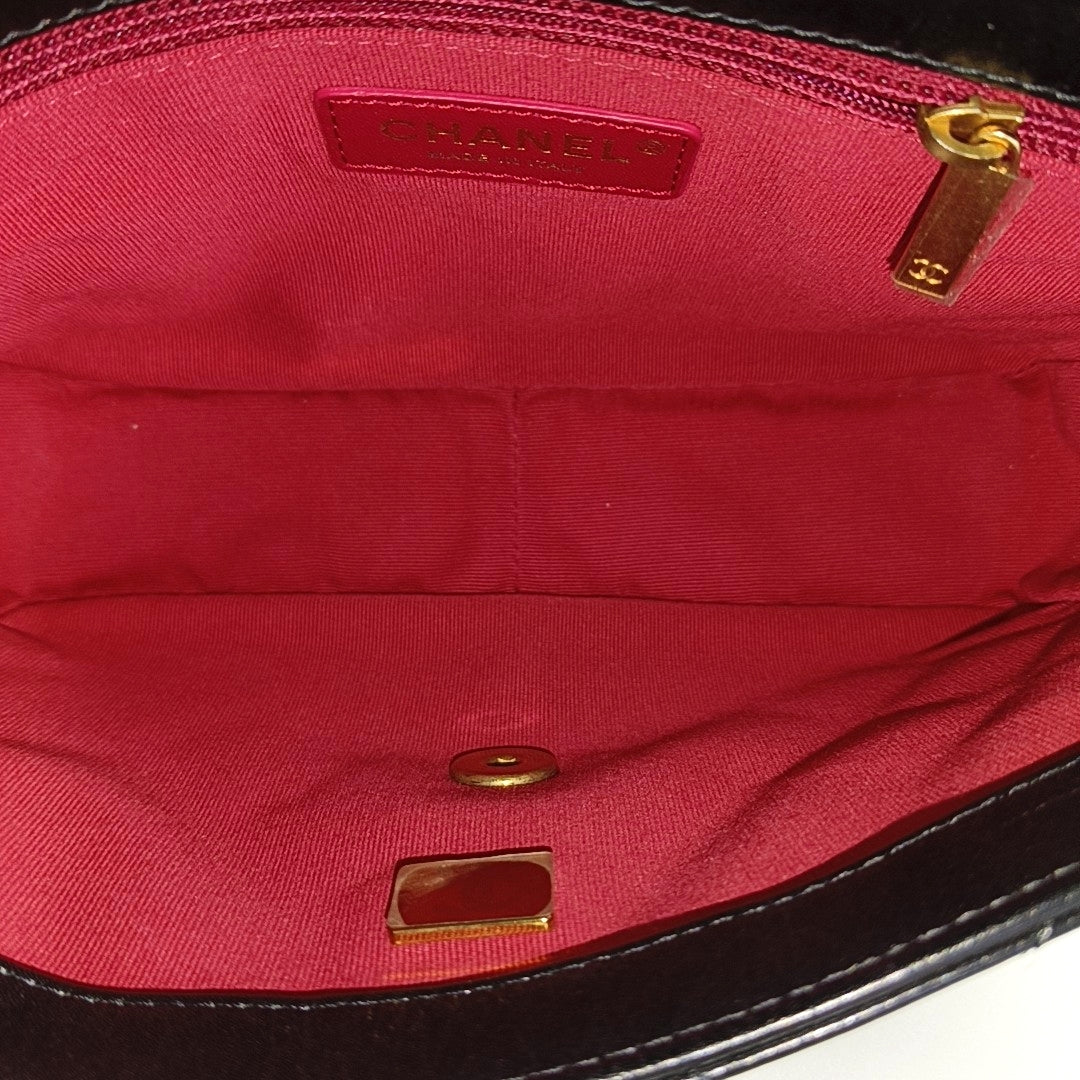 Quilted Calfskin Crossbody Bag Black