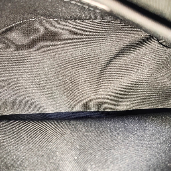 Calfskin Shoulder Bag 25 Black