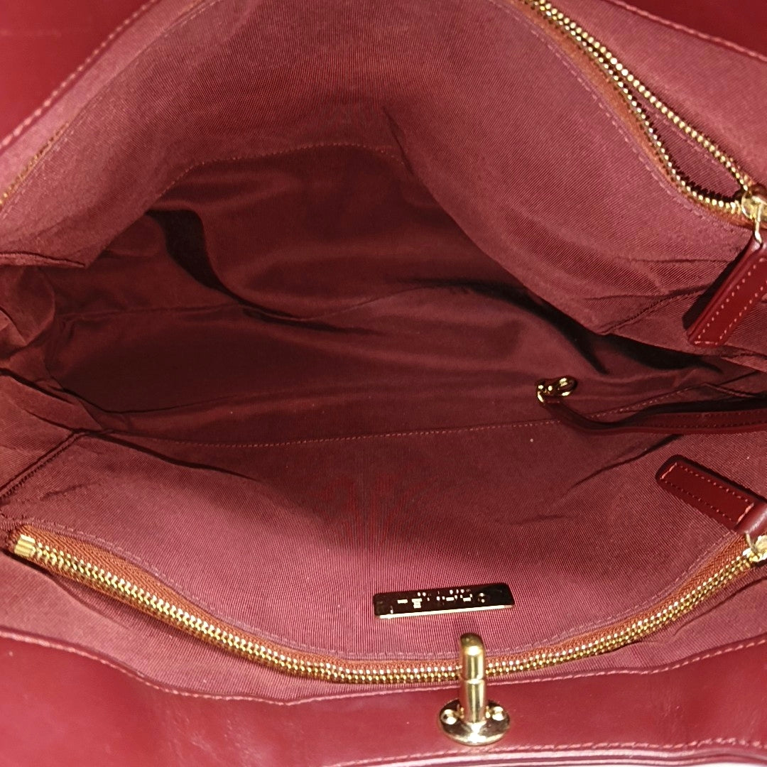 CHANEL 31 Quilted Vintage Calf Red