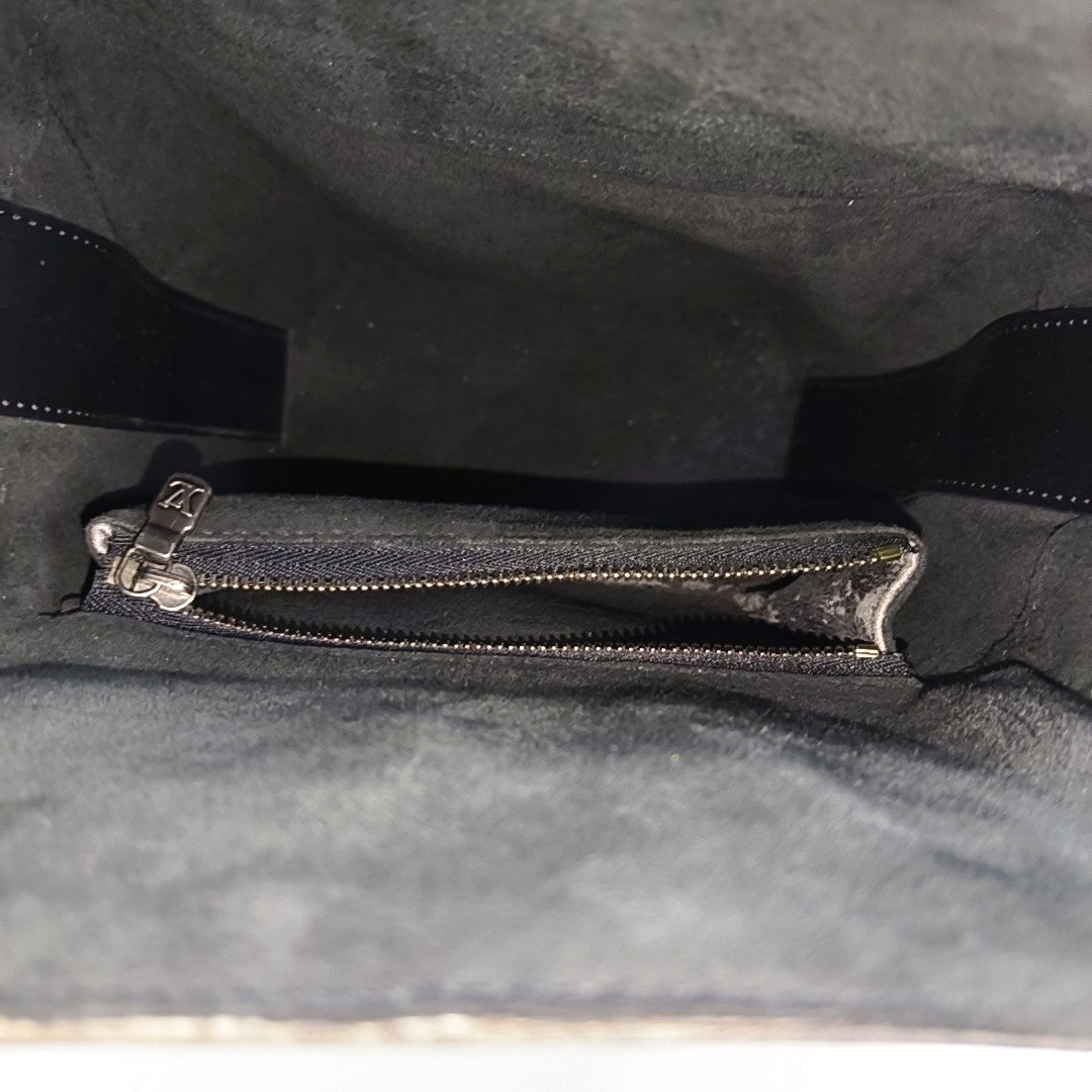 VERSEAU Epi Black