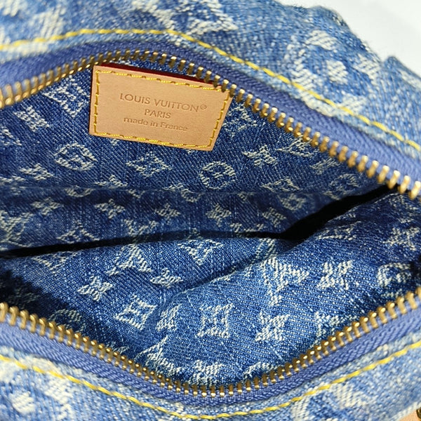 Pochette Valley Monogram Denim Blue