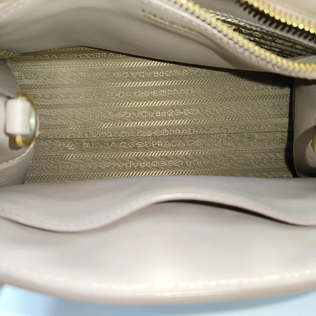 Monochrome Saffiano Calfskin Pink