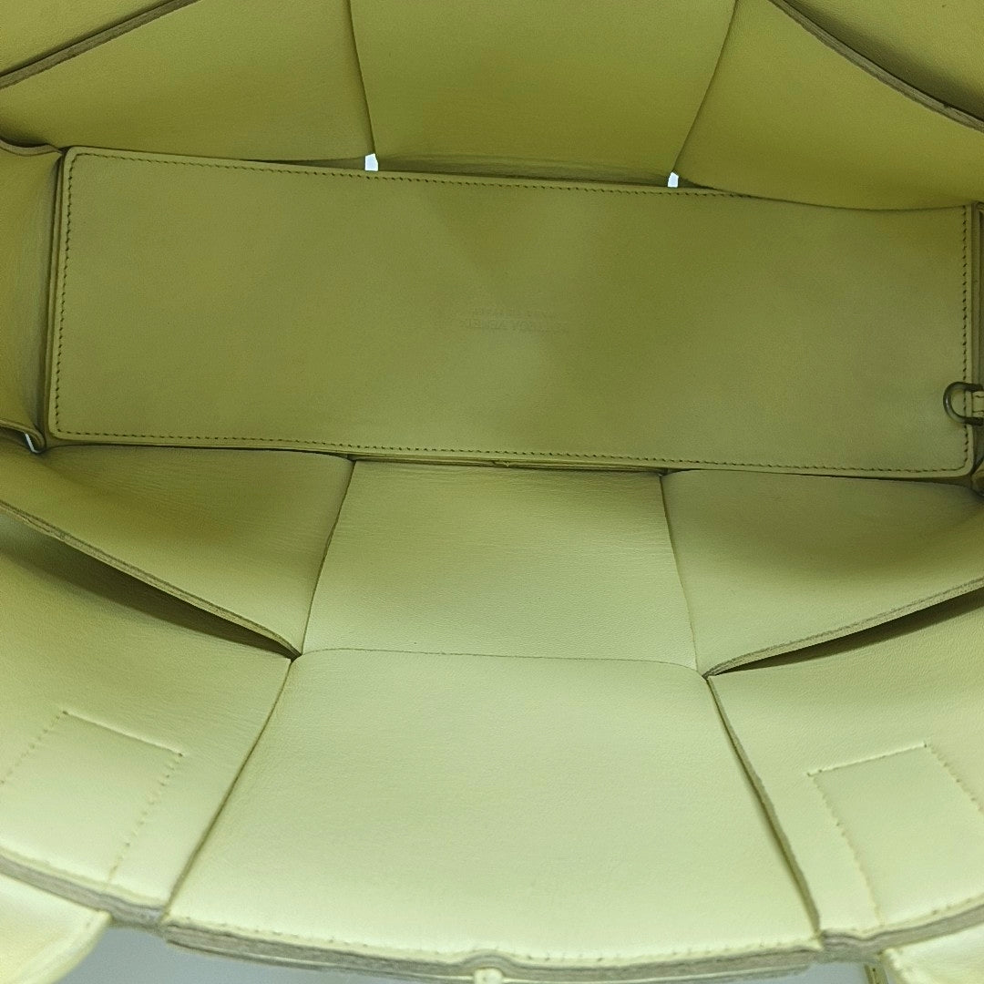 Arco Medium Lambskin Yellow