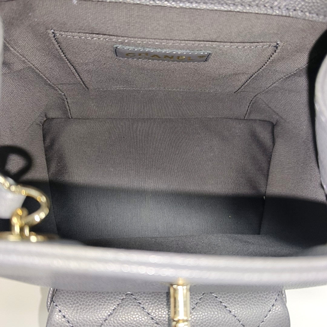 DUMA Quilted Grained Calfskin Gray