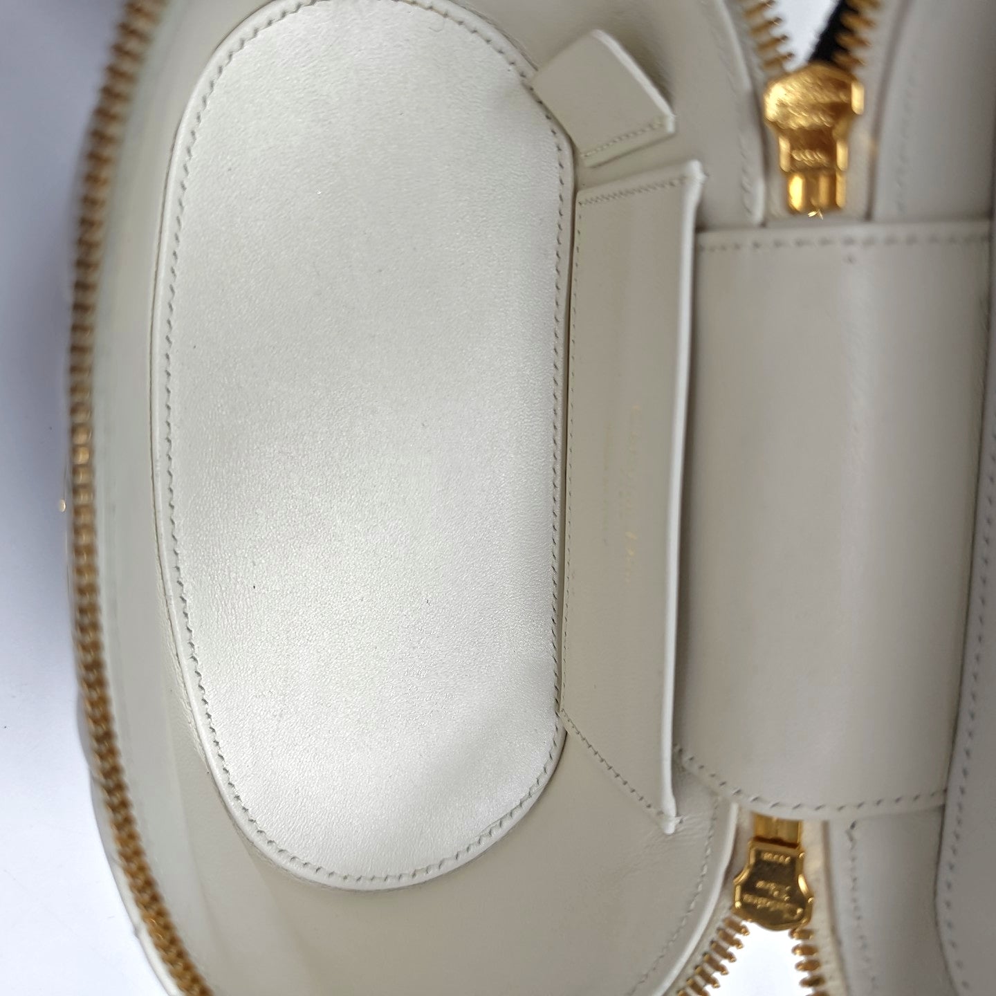 Dioramour Lady Dior Mini Cannage Lambskin White